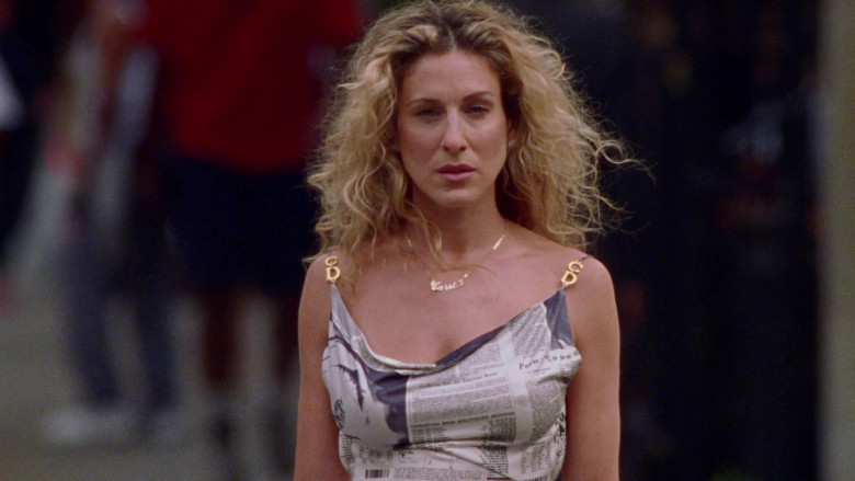 Christian Dior Daily Newspaper Dress of Sarah Jessica Parker as Carrie Bradshaw in Sex and the City S03E17 TV Show (3)