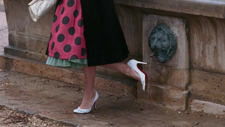Christian Louboutin White High Heel Shoes of Sarah Jessica Parker as Carrie Bradshaw in Sex and the City S06E20 An American Girl In Paris (3)