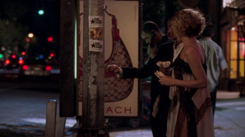 Coach Women's Bag Advertising in Sex and the City S05E05 Plus One is the Loneliest Number (2002)