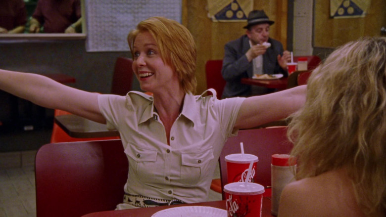 Coca-Cola Soda Enjoyed by Cynthia Nixon as Miranda Hobbes in Sex and the City S04E11 TV Show 2001 (3)