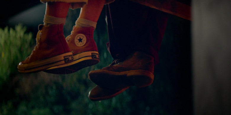 Converse All Star Sneakers of Esther Smith as Nikki Newman in Trying S02E06 A Long Way Down (2021)
