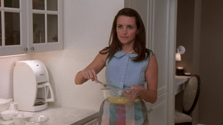 Cuisinart Coffee Maker Used by Kristin Davis as Charlotte York in Sex and the City S06E04 TV Show 2003 (2)