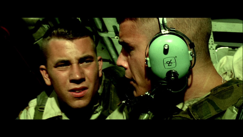David Clark aviation headset in Black Hawk Down (2001)