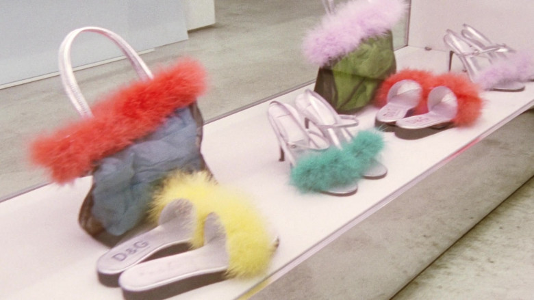 Dolce & Gabbana Women's Shoes and Bags in Sex and the City S01E05 The Power of Female Sex (1998)
