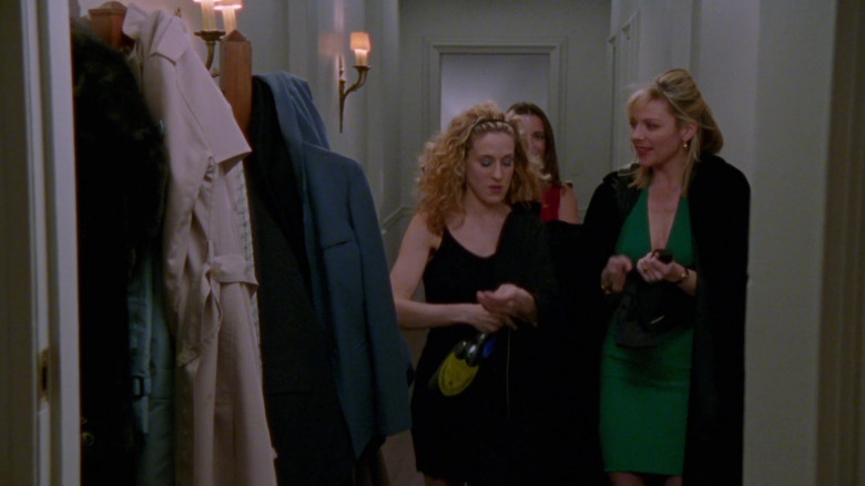 Dom Perignon Champagne Bottle Held by Sarah Jessica Parker as Carrie Bradshaw in Sex and the City S01E03 Bay of Married
