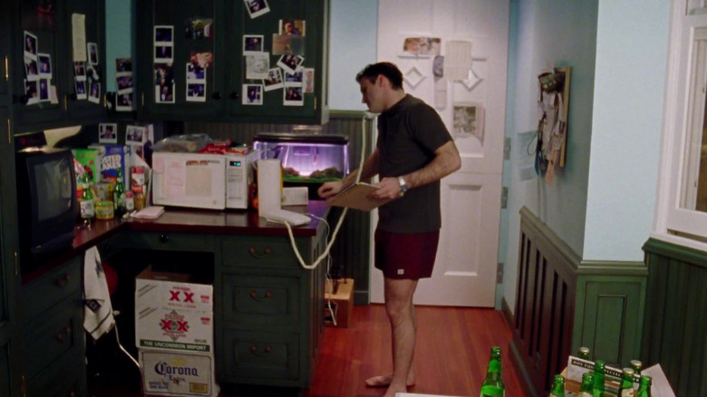 Dos Equis XX and Corona Extra Beer Boxes in Sex and the City S01E06 Secret Sex (1998)