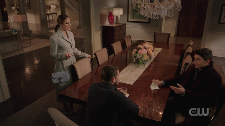 Gucci GG Marmont Handbag of Elizabeth Gillies as Fallon Carrington in Dynasty S04E07 TV Show (2)