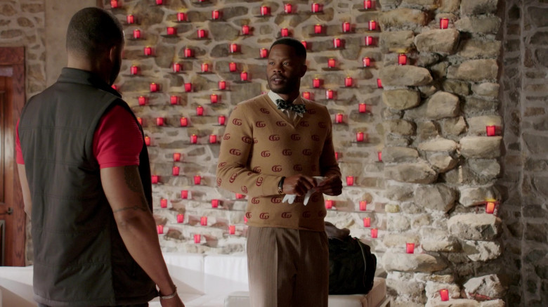 Gucci Men's Brown-Camel GG Crew Neck Sweater in Dynasty S04E08 TV Show (1)