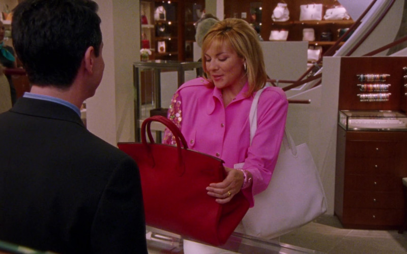 Hermes Birkin Red Bag in Sex and the City S04E11 Coulda, Woulda, Shoulda (1)