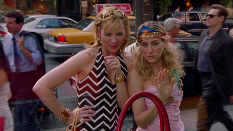 Hermes Scarf Worn by Sarah Jessica Parker as Carrie Bradshaw in Sex and the City S04E11 TV Show (2)