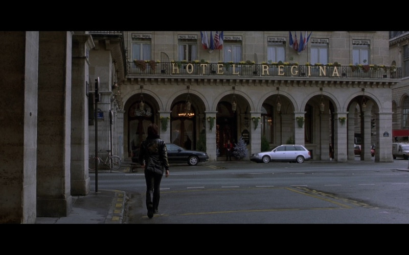 Hotel Regina, Paris in The Bourne Identity (2002)