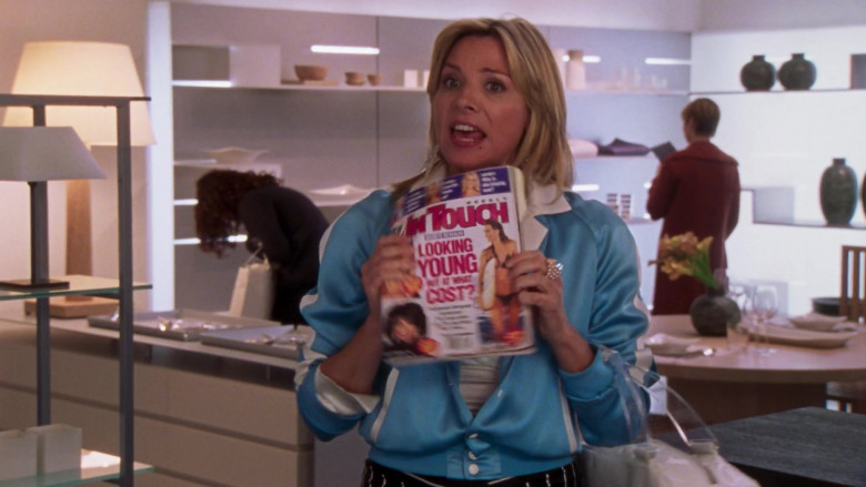 In Touch Weekly Magazine Held by Kim Cattrall as Samantha Jones in Sex and the City S06E14 The Ick Factor (2004)