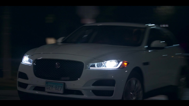 Jaguar F-PACE White Car in Sex Life S01E02 TV Show 2021 (1)