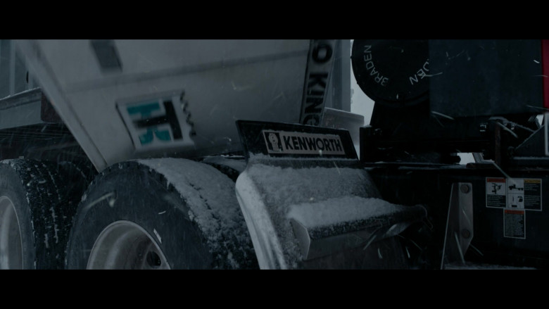 Kenworth Trucks in The Ice Road 2021 Movie (11)