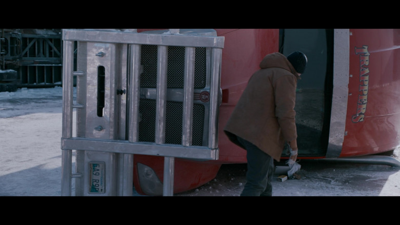 Kenworth Trucks in The Ice Road 2021 Movie (9)