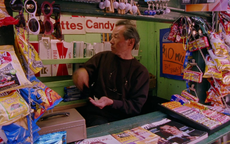 Lay's Chips, Crunch Chocolate Bars, Starburst, 3 Musketers, Snickers, Mars, Twix, Barnum's Animals, New York Magazine in Sex and the City S02E04