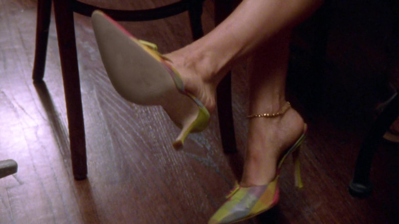 Manolo Blahnik Designer Shoes of Sarah Jessica Parker as Carrie Bradshaw in Sex and the City S03E03 TV Show (3)