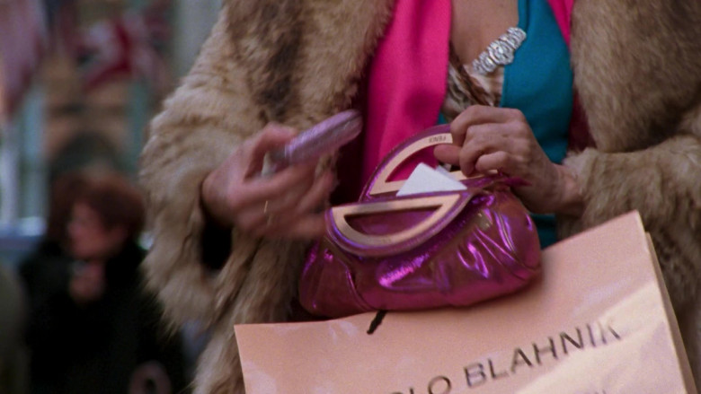 Manolo Blahnik and Fendi Handbag of Carrie Bradshaw (Sarah Jessica Parker) in Sex and the City S06E20 An American Girl In Paris (Part Deux) (2004)