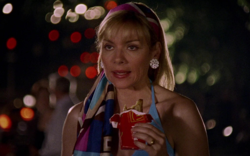 McDonald's Baked Apple Pie Enjoyed by Kim Cattrall as Samantha Jones in Sex and the City S04E09 Sex and the Country (2001)