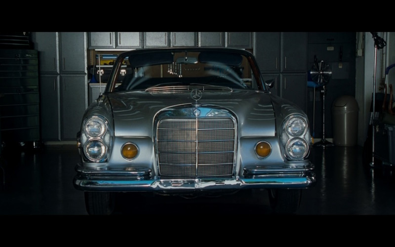 Mercedes-Benz 280 SE Convertible Vintage-Retro Car in The Hangover Movie (1)