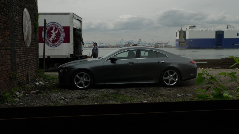 Mercedes-Benz CLS 450 Car in The Blacklist S08E20 2021 TV Series (2)