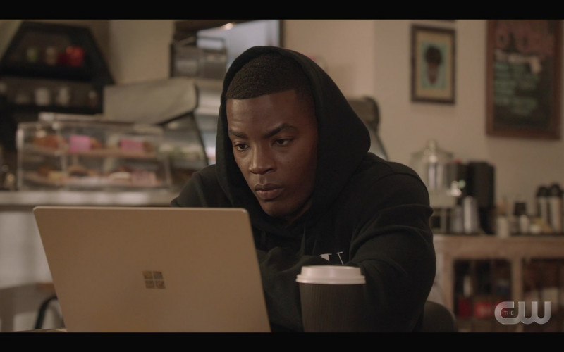 Microsoft Surface Laptop Used by Daniel Ezra as Spencer James in All American S03E14 Ready or Not (2021)
