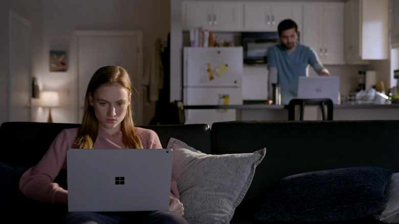 Microsoft Surface Laptop Used by Madison Lintz as Maddie in Bosch S07E08 TV Show 2021 (1)