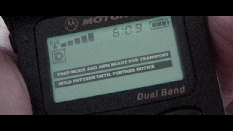 Motorola pager in The Bourne Identity (2002)