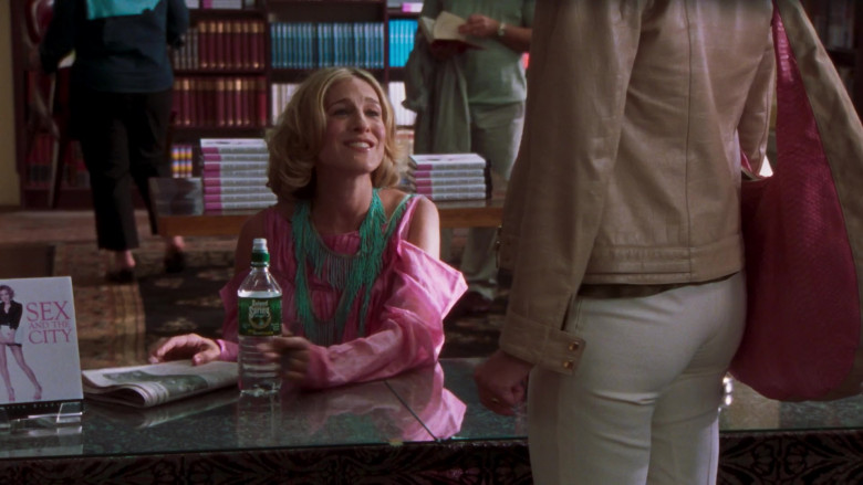 Poland Spring Water Bottle of Carrie Bradshaw (Sarah Jessica Parker) in Sex and the City S05E07 2002 TV Series (1)