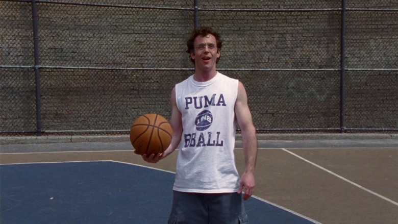 Puma White T-Shirt of David Eigenberg as Steve Brady in Sex and the City S03E05 No Ifs, Ands, or Butts 2000 TV Show (2)