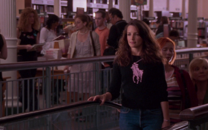 Ralph Lauren Cashmere Pink Pony Sweater of Kristin Davis as Charlotte York in Sex and the City S05E04 TV Show (1)
