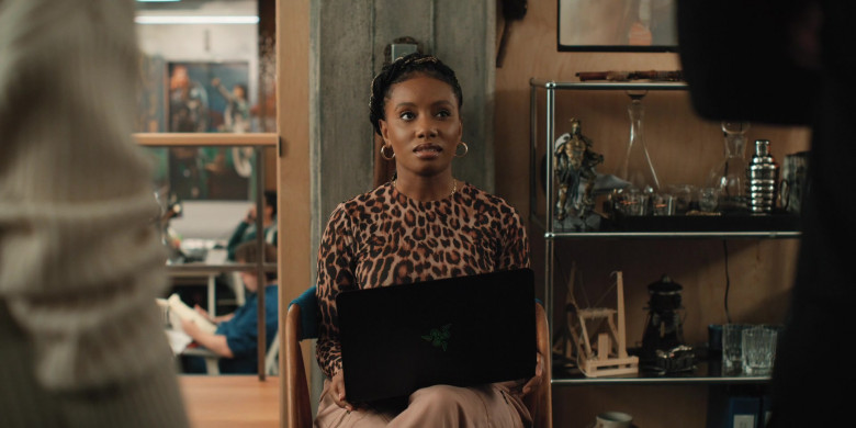 Razer Gaming Laptop Held by Imani Hakim as Dana, Game Tester in Mythic Quest S02E09 TV Show