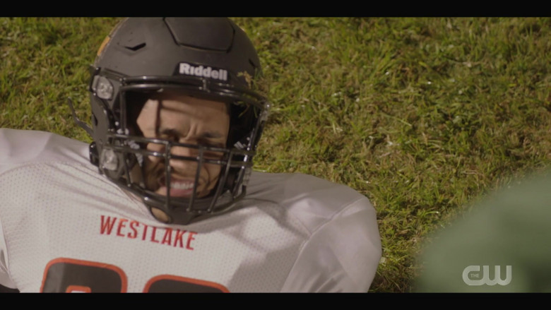 Riddell Football Helmet in All American S03E14 Ready or Not (2021)