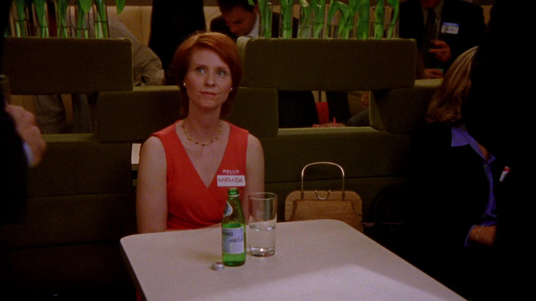 S.Pellegrino Sparkling Natural Mineral Water of Cynthia Nixon as Miranda Hobbes in Sex and the City S03E12 TV Show 2000 (2)