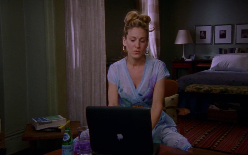 S.Pellegrino Sparkling Water and Apple Powerbook Laptop of Sarah Jessica Parker as Carrie Bradshaw in Sex and the City S03E07 Drama Queens (2000)