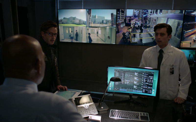 Samsung PC Monitor in Manifest S03E13 Mayday Part 2 (2021)