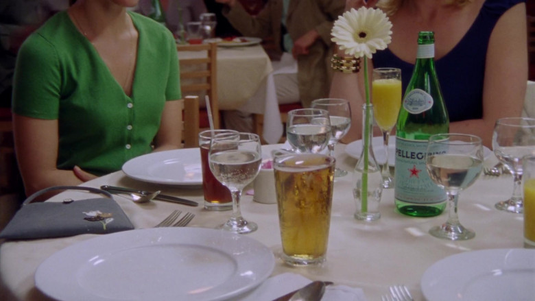 San Pellegrino Sparkling Natural Mineral Water in Sex and the City S02E14 TV Series 1999 (4)