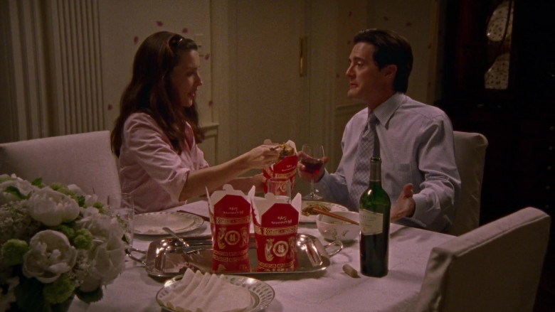 Sterling Wine Enjoyed by Kristin Davis as Charlotte York and Kyle MacLachlan as Trey MacDougal in Sex and the City S04E10 Belles of the Balls (2001)
