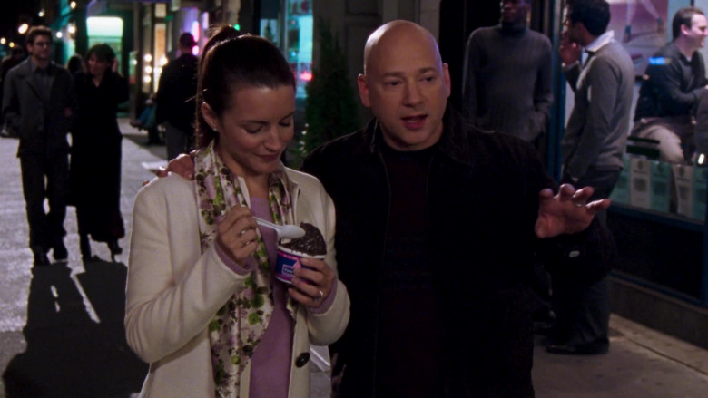 Tasti D-Lite Ice Cream Enjoyed by Kristin Davis as Charlotte York in Sex and the City S06E14 TV Show 2004 (2)