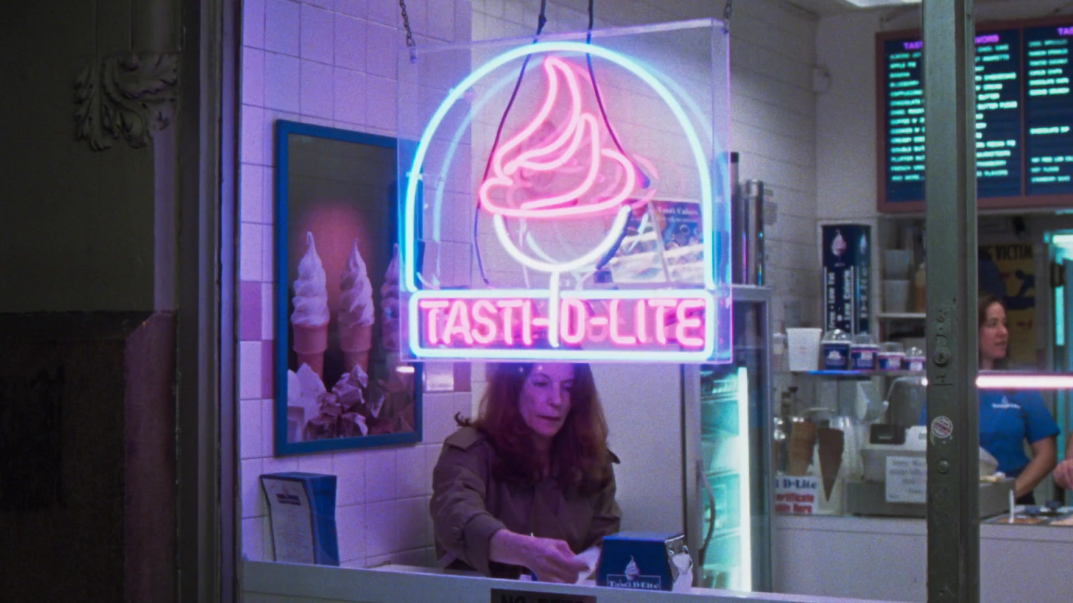 Tasti D Lite Ice Cream Shop In Sex And The City S06e14 The Ick Factor 2004 