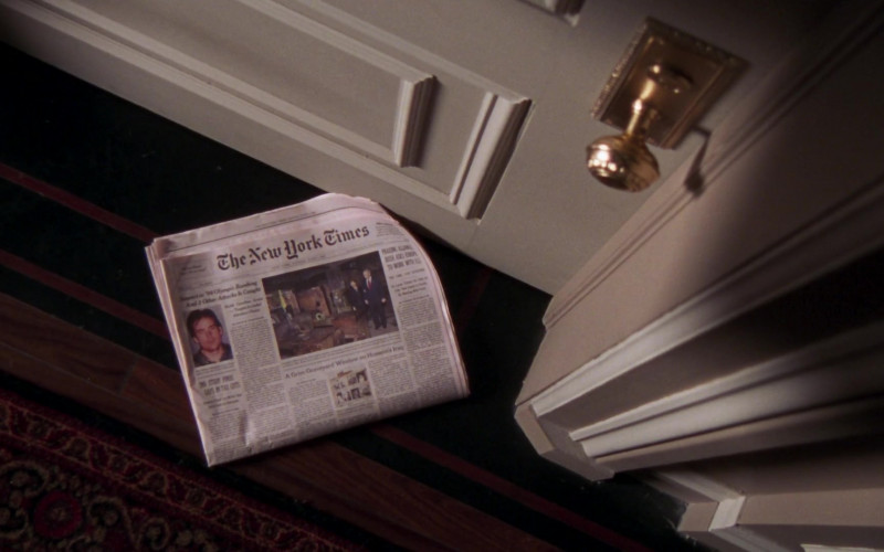 The New York Times Newspaper in Sex and the City S06E08 The Catch (2003)