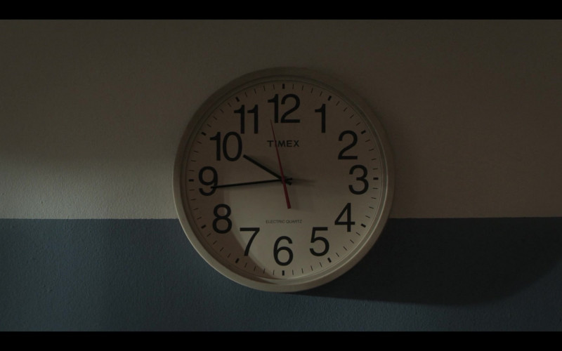 Timex Electric Quartz Wall Clock in The Chi S04E04 The Girl From Chicago (2021)