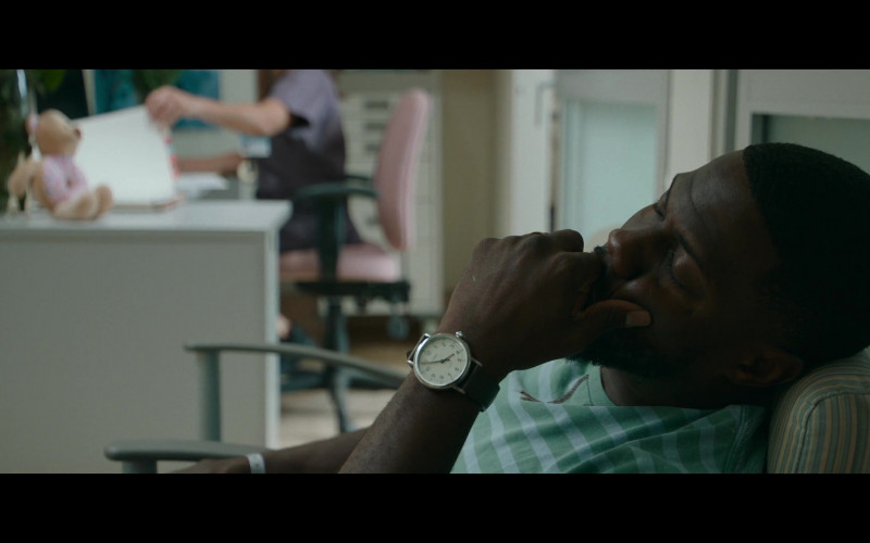 Timex Men’s Watch of Kevin Hart as Matthew Logelin in Fatherhood Movie 2021 (1)
