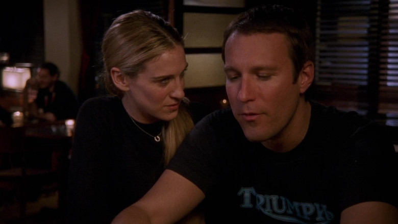 Triumph Motorcycles T-Shirt of John Corbett as Aidan Shaw in Sex and the City S04E07 TV Show 2001 (2)