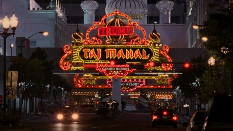Trump Taj Mahal Casino Resort in Sex and the City S05E03 TV Show (1)