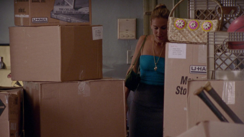 U-Haul Boxes in Sex and the City S04E13 The Good Fight (2)