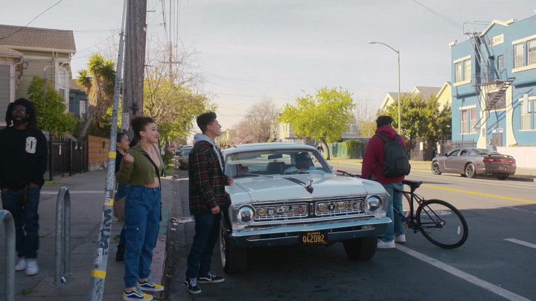 Vans Sneakers Worn by Cast Members in Blindspotting S01E01 The Ordeal (2021)