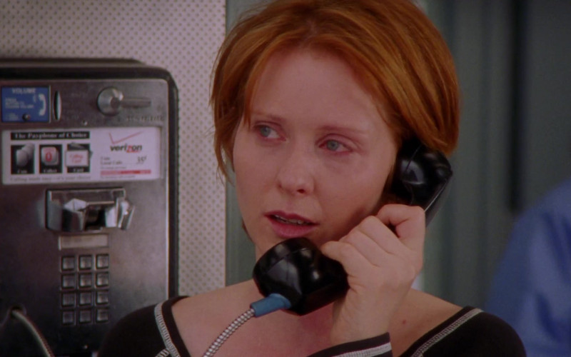 Verizon Payphones Used by Cynthia Nixon as Miranda Hobbes in Sex and the City S04E08 TV Show 2001 (3)