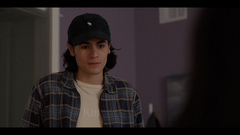 Abercrombie & Fitch Cap in Generation S01E14 CLICK WHIRR (2021)
