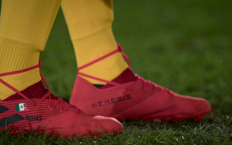 Adidas Nemeziz Red Soccer Cleats in Ted Lasso S02E01 TV Show 2021 (1)